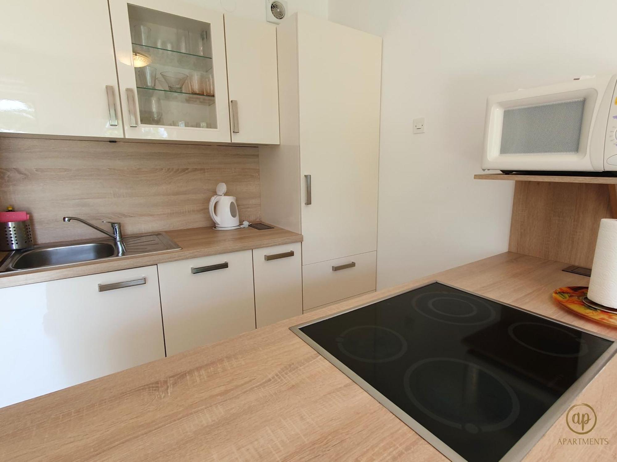 Apartment With Seaview And Garden For 6 Portorož Zewnętrze zdjęcie